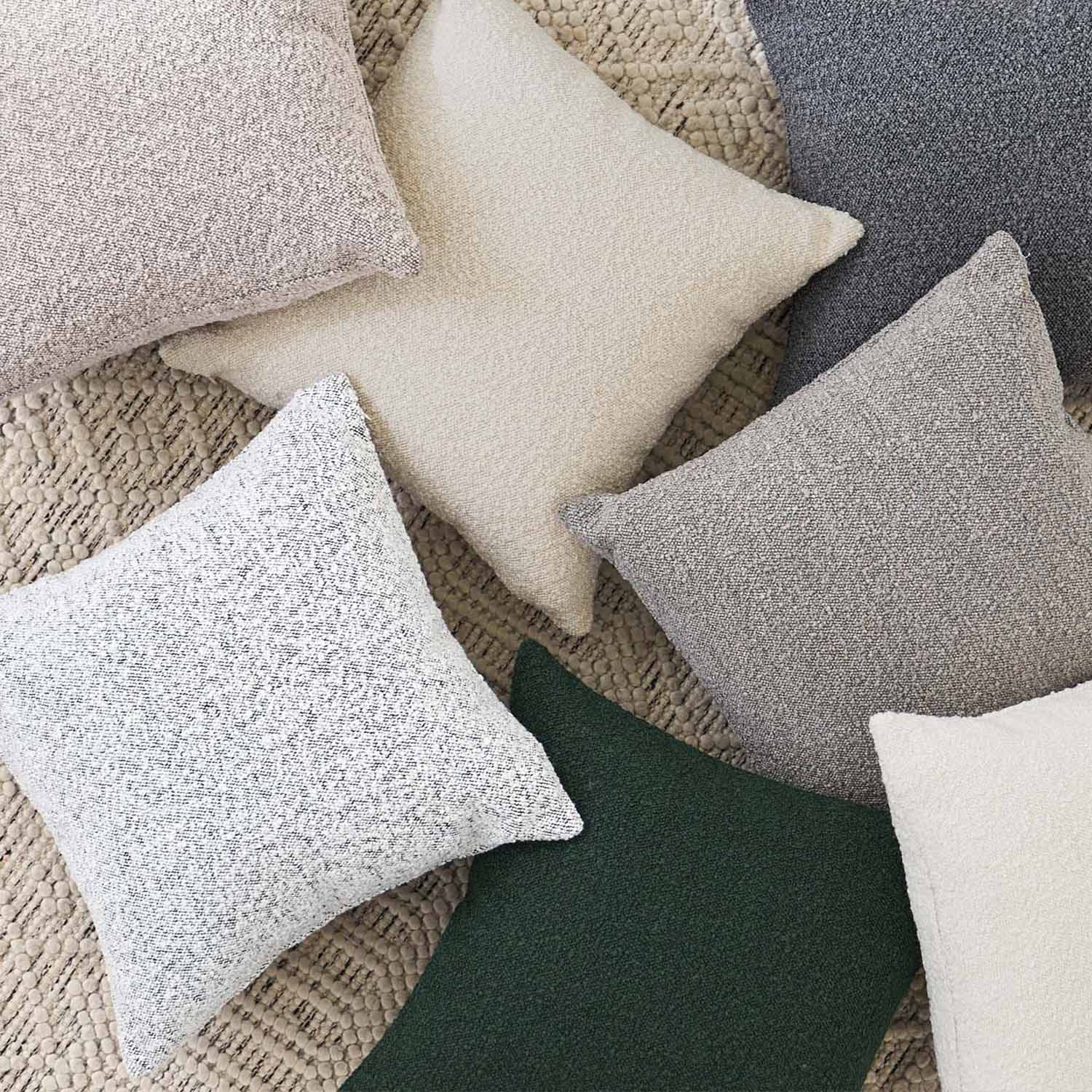 Pillow Decor Castello Soft Velvet Throw Pillows (3 Sizes, 18