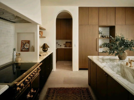 Inside Out: Club l'Interieur's Ember Fieldhouse Sculpts Modern Rural Living from Within