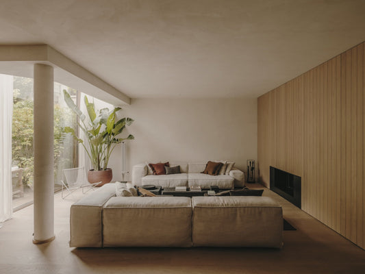 Light and Grain Reconstructing Memory in a Parisian Timber Space