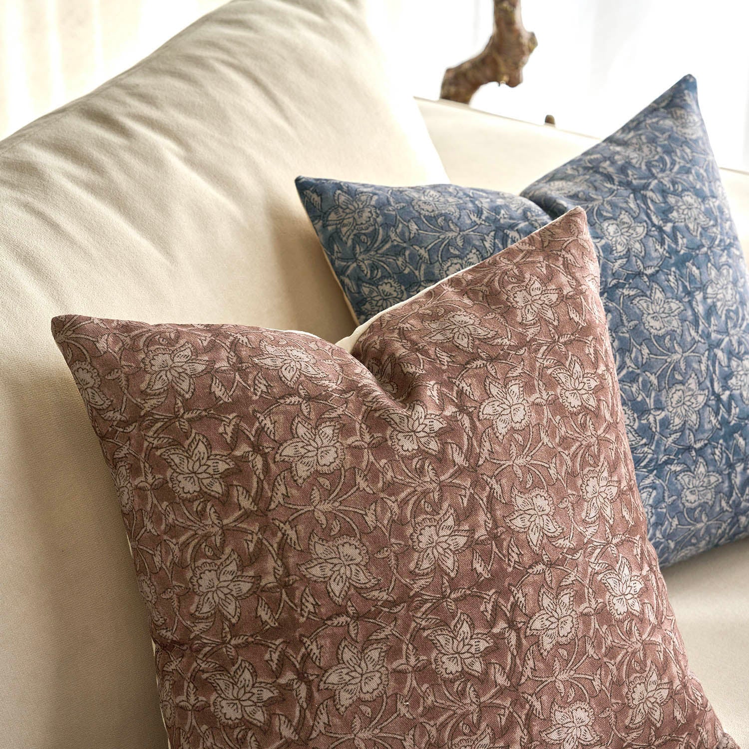 Pienza Floral Decorative Reversible Farmhouse Chic Pillow Cover-