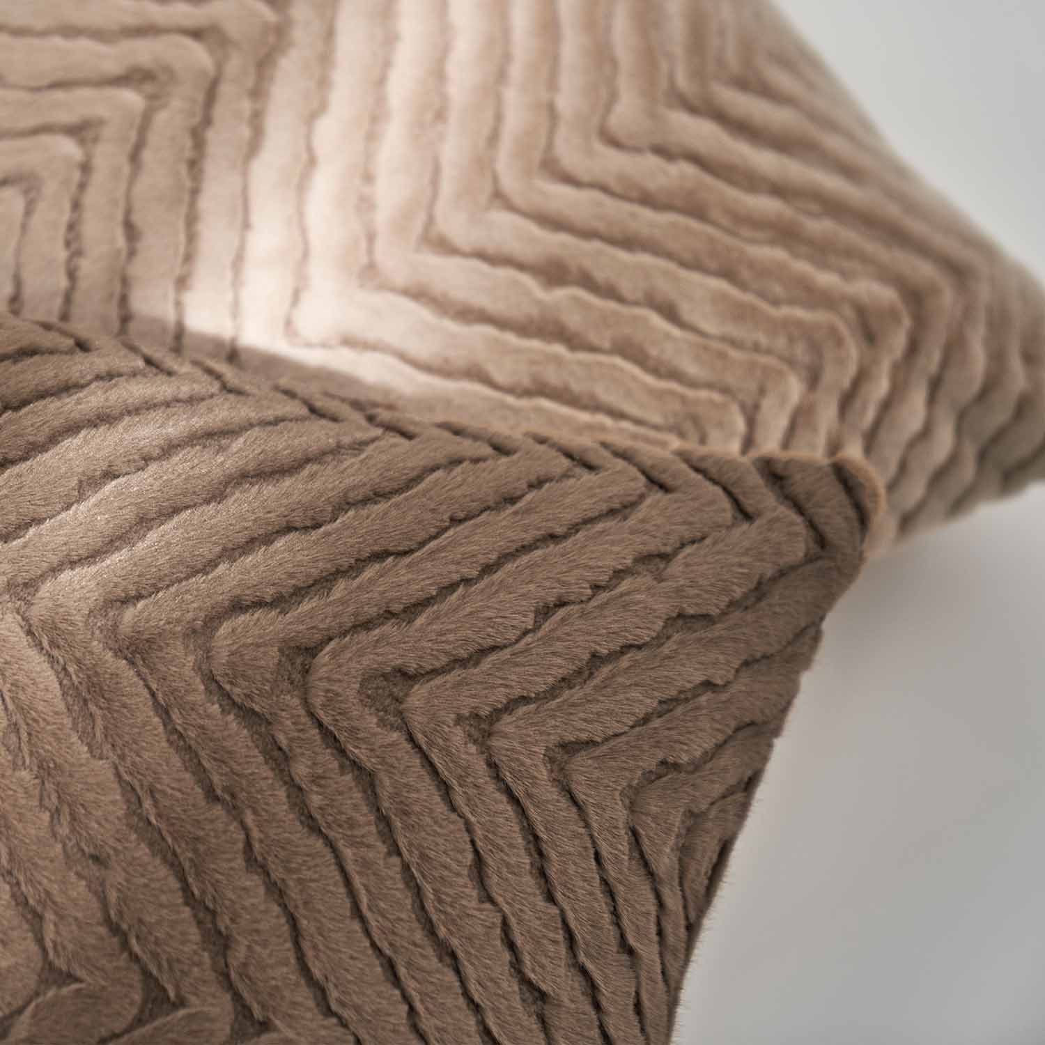 Mantua Soft Faux Fur Decorative Pillow-