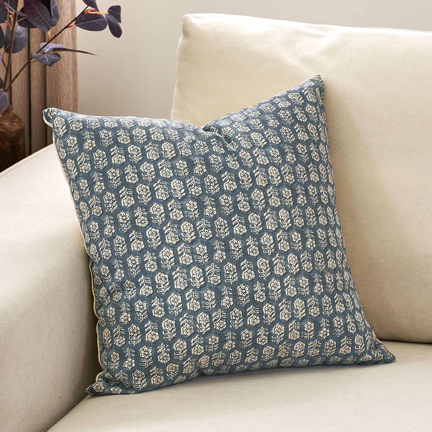 Rapallo  Floral Print  Pillow Cover-