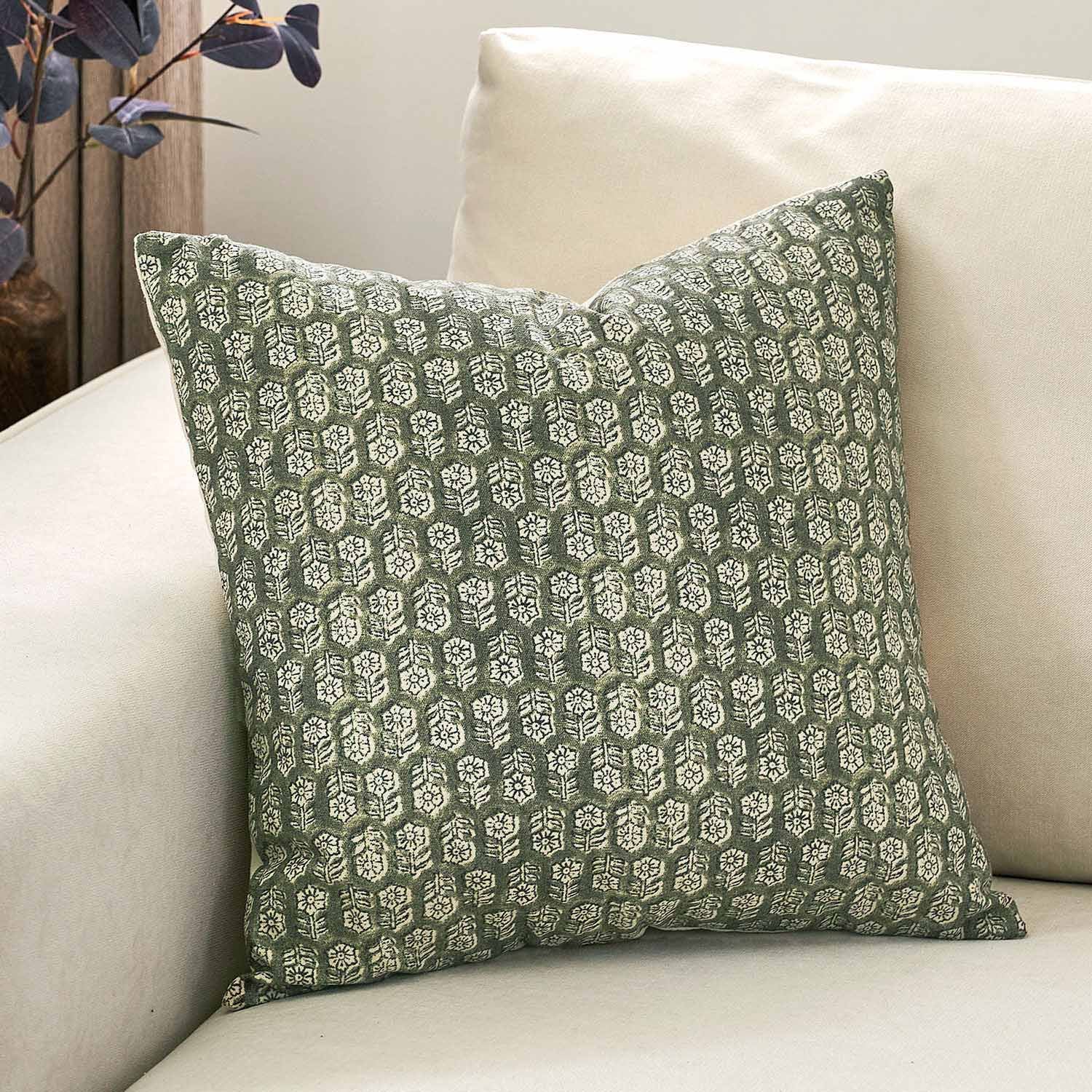 Rapallo  Floral Print  Pillow Cover-